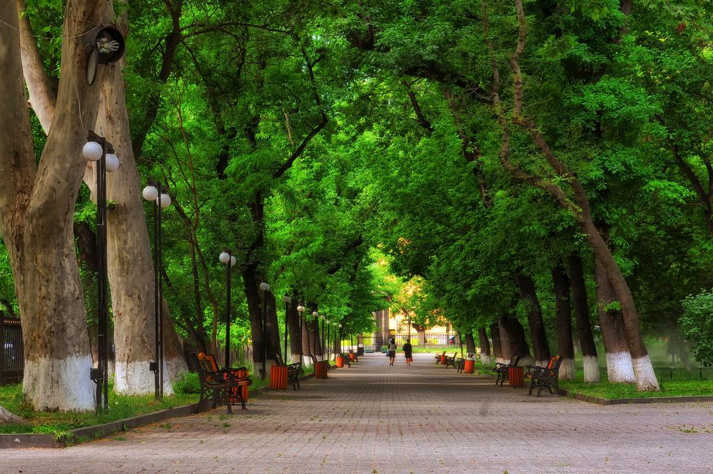Mga Hostel & Tours Yerevan Exterior photo